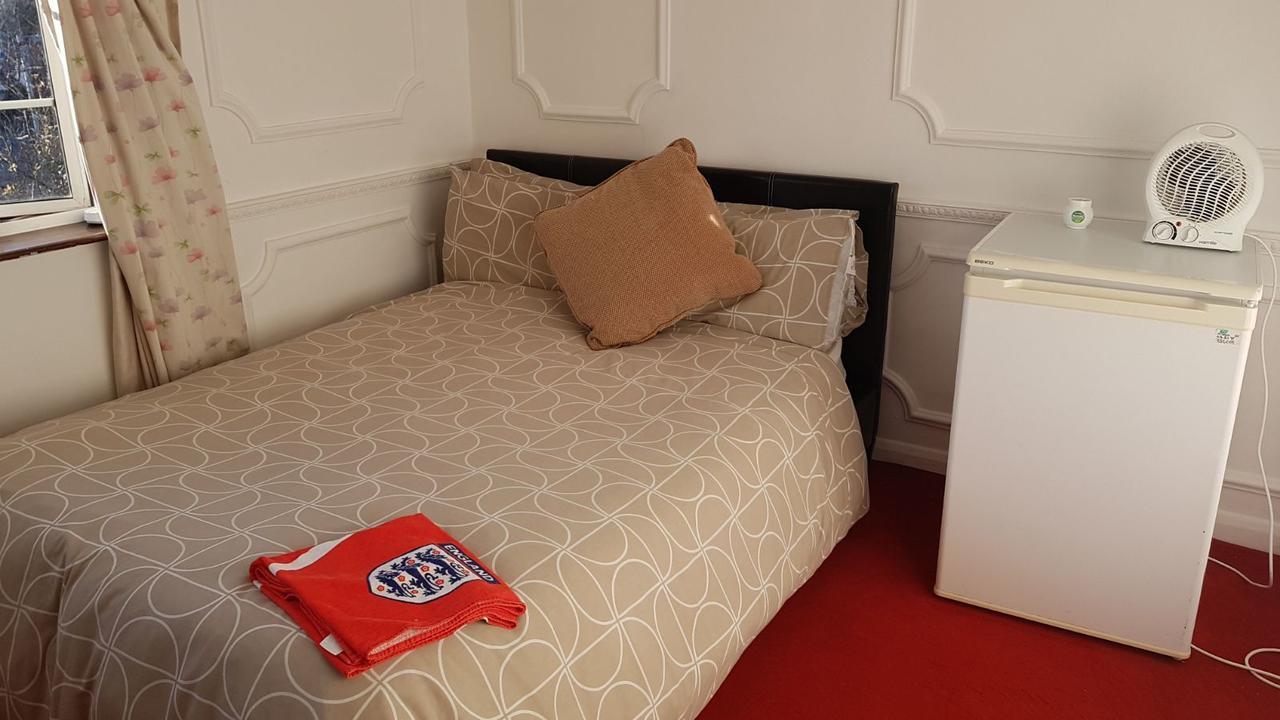 Hatfield Suites Luaran gambar